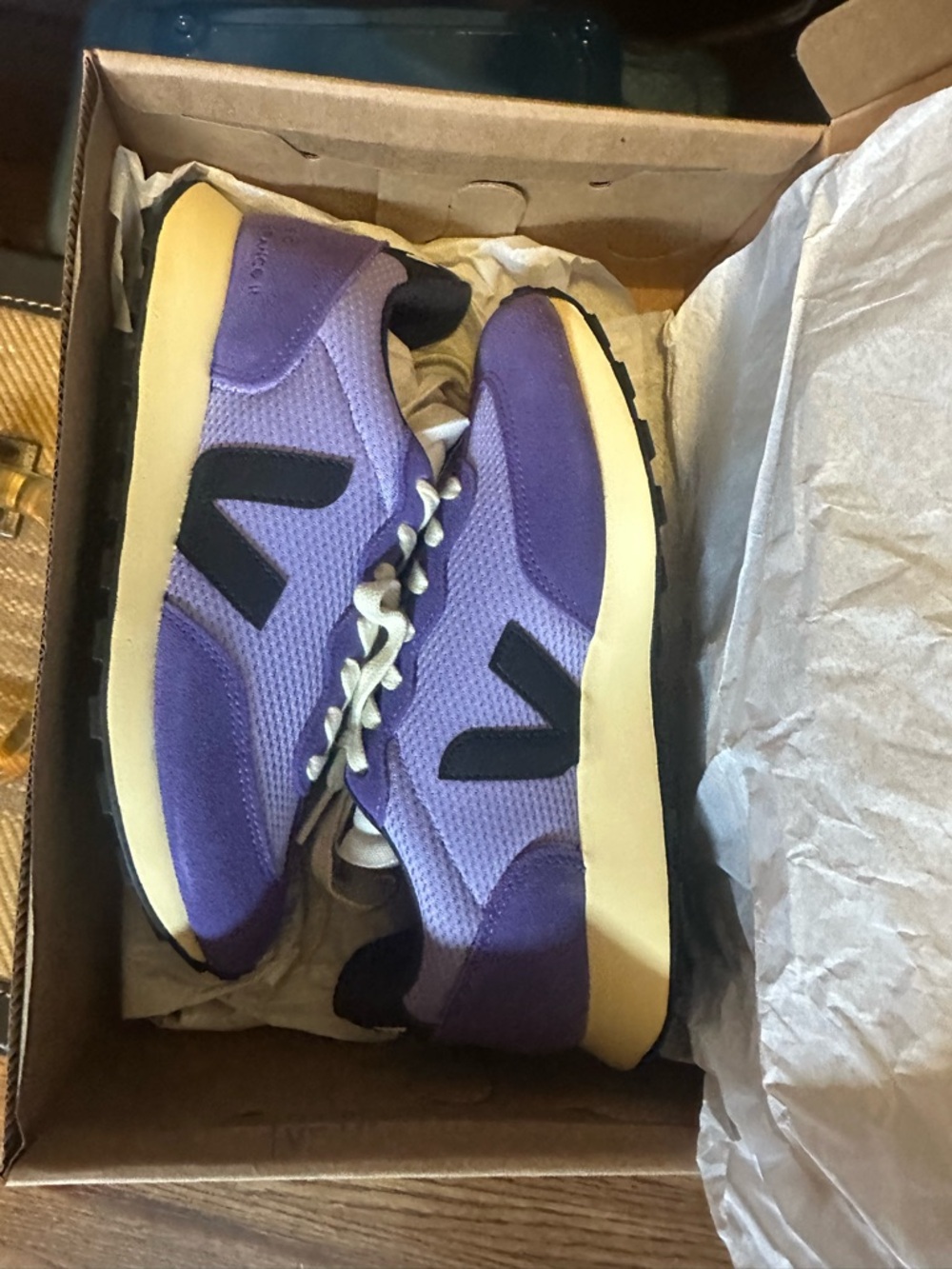 Veja Lavender and Black Rio Branco II Sneakers size 7/38 NIB! - Picture 4 of 8